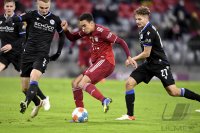 Fussball 1. Bundesliga Saison 21/22: FC Bayern Muenchen - Arminia Bielefeld