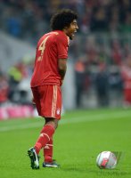 Fussball 1. Bundesliga, Saison 2012/2013:  Jubeltanz nach dem Tor zum 4:0 durch Dante (FC Bayern Muenchen)