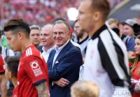 Fussball 1. Bundesliga Saison 17/18: FC Bayern Muenchen -  VfB Stuttgart