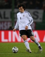FUSSBALL INTERNATIONAL: Deutschland, HUMMELS am Ball
