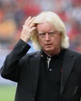 Fussball 2. Bundesliga SC Freiburg   Trainer Volker Finke