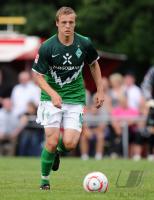 Fussball 1. Bundesliga, Saison 2010/2011, SV Werder Bremen, KROOS Einzelaktion