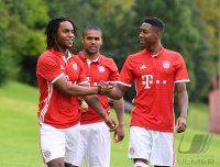 Fussball 1. Bundesliga 2016/2017: Fototermin beim FC Bayern Muenchen