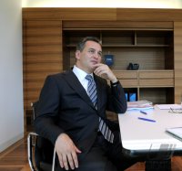 Fussball  International:  Michael J. Garcia (USA)