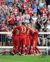 Fussball 1. Bundesliga, Saison 2011/2012:  JUBEL nach dem Tor, Bastian Schweinsteiger, Mario Gomez, Anatoliy Tymoshchuk , Anatoli Timoschtschuk, Franck Ribery (v. li., FC Bayern Muenchen)