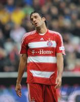 Fussball 1. BL Bayern-Bochum; Zweikampf