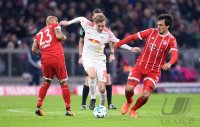 Fussball  1.Bundesliga   Saison 17/18: FC Bayern Muenchen - RB Leipzig