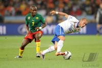 FUSSBALL WM 2010, VORRUNDE:  Kamerun - Holland