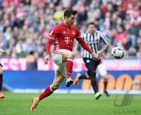 Fussball 1. Bundesliga Saison 2016/2017: FC Bayern Muenchen - Eintracht Frankfurt