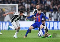 Fussball CHL 16/17 Achtelfinale: Juventus Turin - FC Barcelona