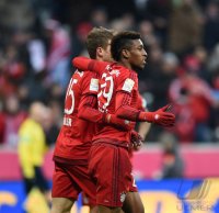 Fussball 1. Bundesliga Saison 15/16: FC Bayern Muenchen - Hertha BSC Berlin