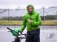 Oberbuergermeister Boris Palmer (Die Gruenen) im Regenwetter