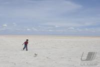 Fussball auf dem Salar de Uyuni