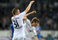 Fussball 1. Bundesliga : Bastian Schweinsteiger, Thomas Mueller (v.li., FC Bayern Muenchen)
