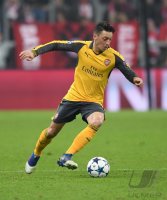 Fussball CHL 16/17 Achtelfinale: FC Bayern Muenchen - Arsenal London