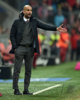 Fussball 1. Bundesliga Saison 15/16: FC Bayern Muenchen - 1. FSV Mainz 05