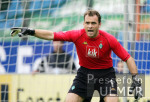 Fussball 1. Bundesliga: Bremen, REINKE zeigend