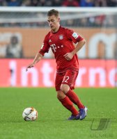 Fussball 1. Bundesliga 15/16: FC Augsburg - FC Bayern Muenchen