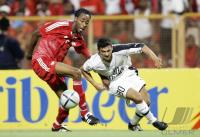 Fussball International: Trinidad and Tobago - Bahrain, Zweikampf