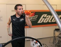 FUSSBALL International: Alexander Frei beim Gatorade  Sweat Test