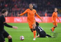 FUSSBALL INTERNATIONAL Testspiel: Niederlande - Deutschland