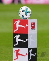 Fussball 1. Bundesliga Saison 17/18: FC Bayern Muenchen - 1. FSV Mainz 05