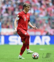 Fussball 1. Bundesliga Saison 14/15: Bastian Schweinsteiger (FC Bayern Muenchen)