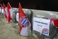 Fussball 1. Bundesliga, Saison 2012/2013:  Sven Fussball 1. Bundesliga, Saison 2012/2013: FC Bayern Muenchen - Borussia Dortmund
