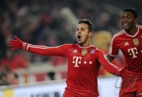 Fussball  1. Bundesliga  13/14: JUBEL Thiago Alcantara (FC Bayern Muenchen)