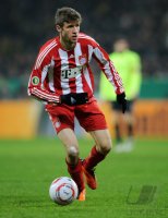 Fussball: DFB Pokal  Saison 2010/2011, Viertelfinale: Bayern, MUELLER