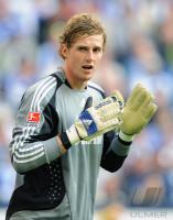 FUSSBALL 1. BUNDESLIGA: Schalke, FAEHRMANN