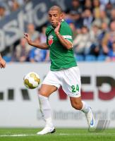 FUSSBALL 1. BUNDESLIGA: Wolfsburg, DEJAGAH Einzelaktion