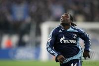 Fussball, Champions League: Schalke, ASAMOAH