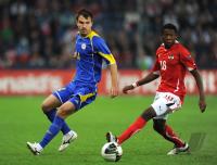 Fussball International EM 2012-Qualifikation:  Mikhail Rozhkow (li, Kasachstan) gegen David ALABA (re, Oesterreich)