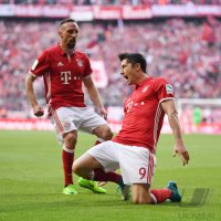 Fussball 1. Bundesliga Saison 2016/2017: FC Bayern Muenchen - Borussia Dortmund