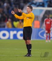 FUSSBALL  International CHL 09/10  Schiedsrichter Damir Skomina