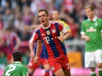 Fussball 1. Bundesliga Saison 14/15: JUBEL Philipp Lahm (FC Bayern Muenchen)