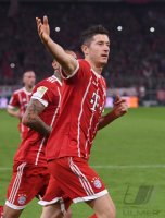 Fussball 1. Bundesliga Saison 17/18: FC Bayern Muenchen - VfL Wolfsburg