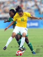 FUSSBALL  Olympia 2008   Vorrunde  Frauen   Nigeria - Brasilien