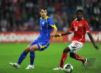 Fussball International EM 2012-Qualifikation:  Mikhail Rozhkow (li, Kasachstan) gegen David ALABA (re, Oesterreich)