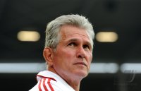 Fussball 1. Bundesliga : Trainer Jupp Heynckes  (FC Bayern Muenchen)