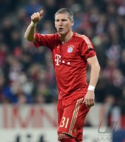 FUSSBALL INTERNATIONAL  CHL HALBFFINALE 11/12:  FC Bayern Muenchen - Real Madrid