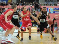 Basketball  1. Bundesliga  11/12  Walter Tigers Tuebingen - LTI Giessen 46ers
