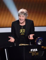 Fussball International  Frauen -Trainerin des Jahres 2012 Pia Sundhage (Schweden)
