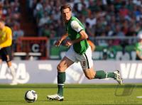 FUSSBALL, 1. BUNDESLIGA, SV Werder Bremen, BOROWSKI Einzelaktion