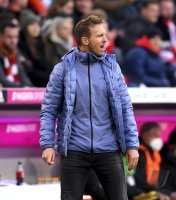 Fussball 1. Bundesliga Saison 21/22: FC Bayern Muenchen -  SC Freiburg