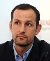 Fussball 3. Bundesliga :  Trainer Heiko Herrlich (SpVgg Unterhaching)