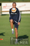 Fussball Trainingslager Real Madrid - Zidane fixiert den Ball