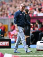 Fussball 1. Bundesliga Saison 16/17: FC Bayern Muenchen - 1. FC Koeln