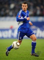 FUSSBALL, 1. BUNDESLIGA, 20. Spieltag: Schalke, SCHMITZ Einzelaktion